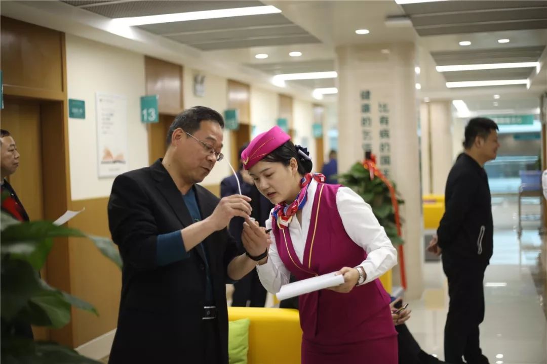 太原24小时套医保卡(北京医保卡使用指南)